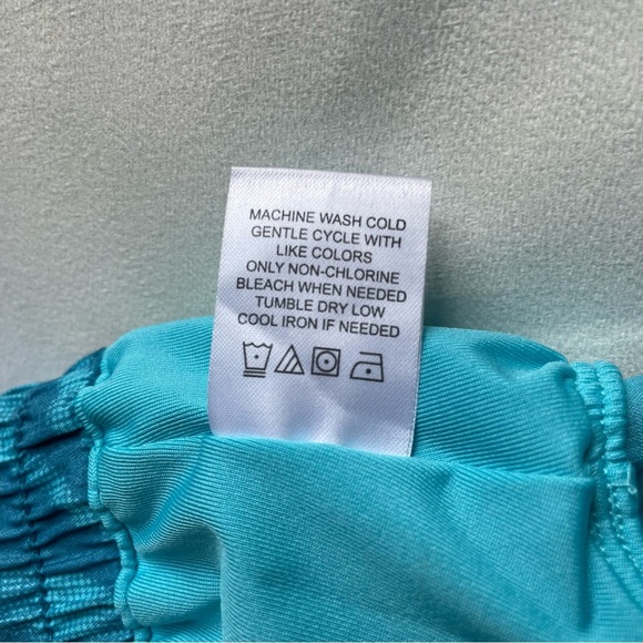 Juicy Couture Teal Athletic Shorts with Pink Logo - Picture 6 of 8